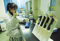 深圳DNA女鉴定师：朋友的妻子，邻居的老婆，什么样的顾客都有